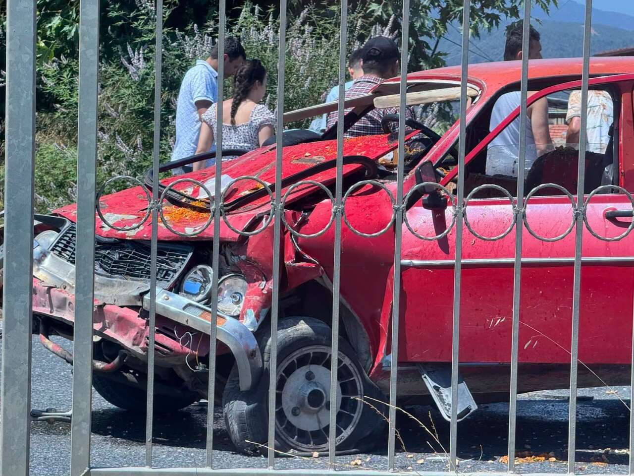 Muğla-Aydın Karayolunda Kaza: 8 Yaralı, Kilometrelerce Araç Kuyruğu Oluştu 3